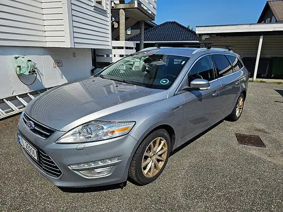 Ford Mondeo 2014 photo 2