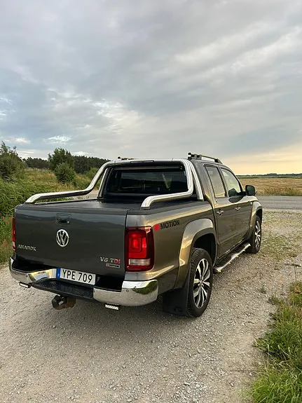 Volkswagen Amarok 2018 photo 2