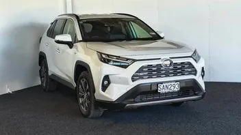 Toyota Rav4 2025 photo 2