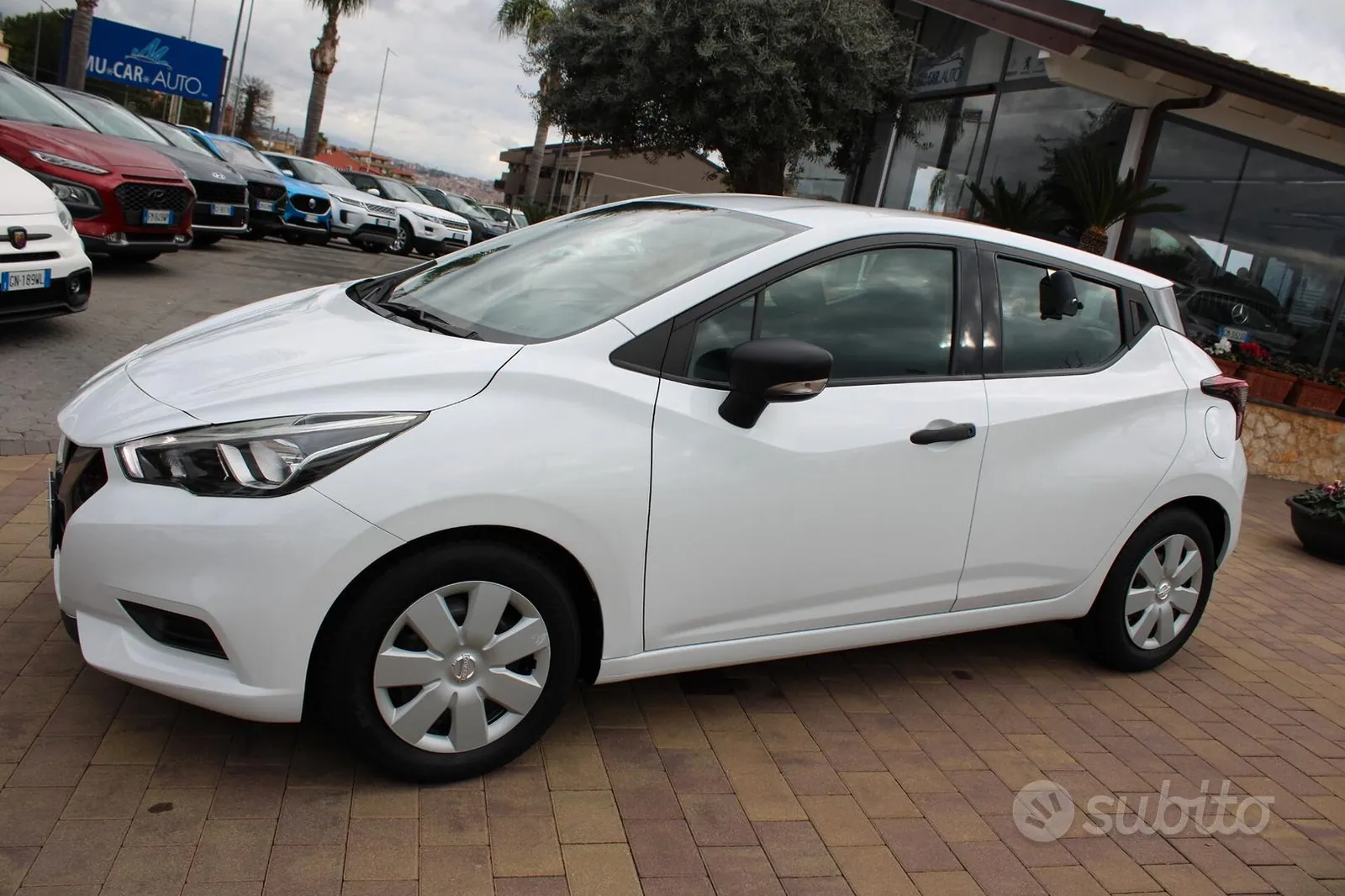 Nissan Micra 2017 photo 3