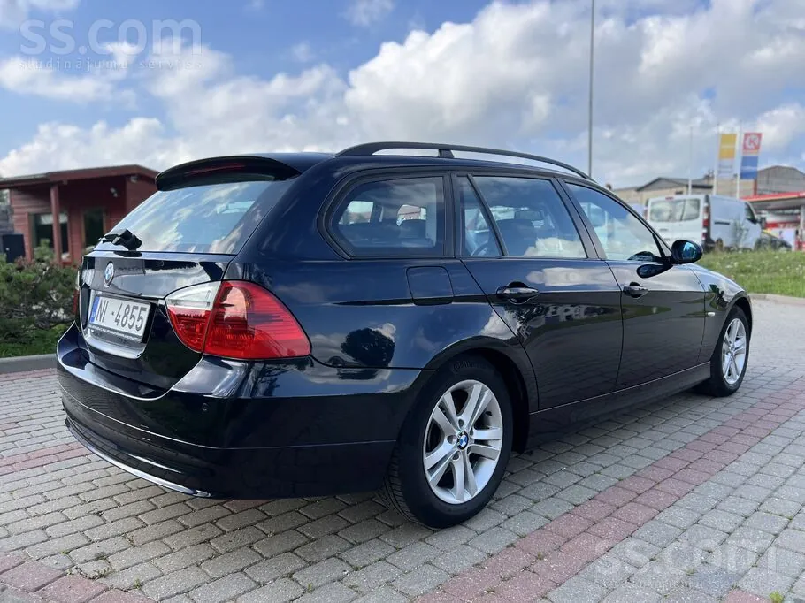 BMW 318D 2008 photo 3