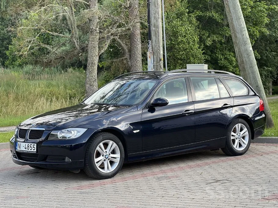 BMW 318D 2008 photo 2