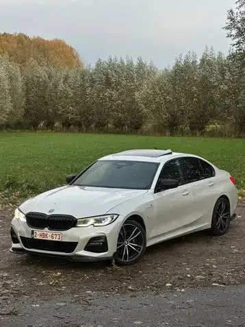 BMW 330E