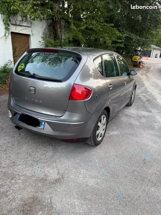 Seat Altea 2004 photo 3