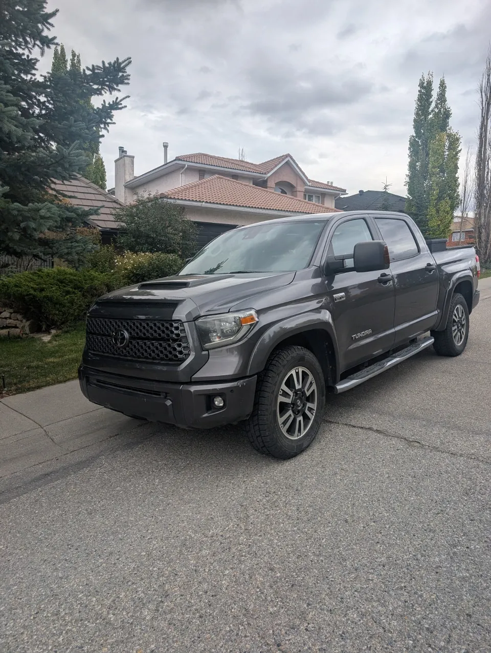 Toyota Tundra 2018 photo 2