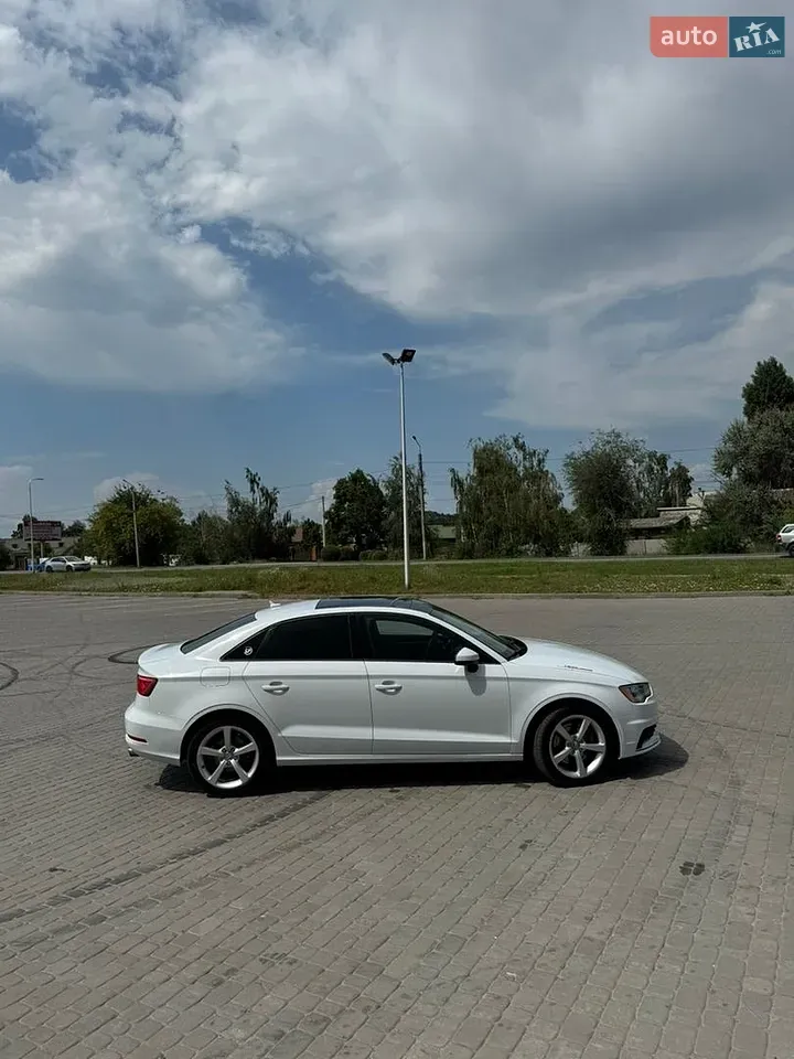 Audi A3 2014 photo 3