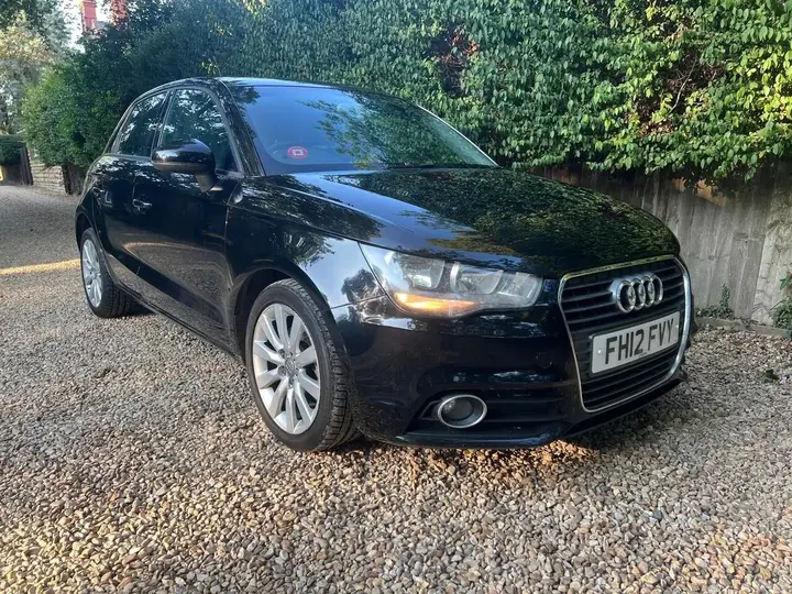 Audi A1 2012 photo 2