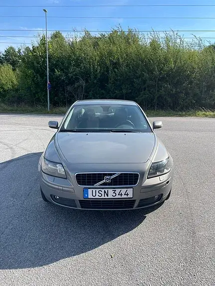 Volvo S40 2004 photo 3