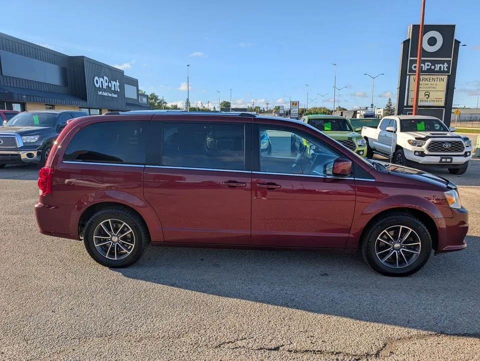 Dodge Grand Caravan 2019 photo 3
