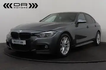 BMW 328I