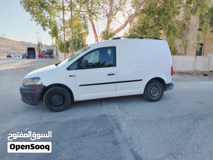 Volkswagen Caddy 2018 photo 2