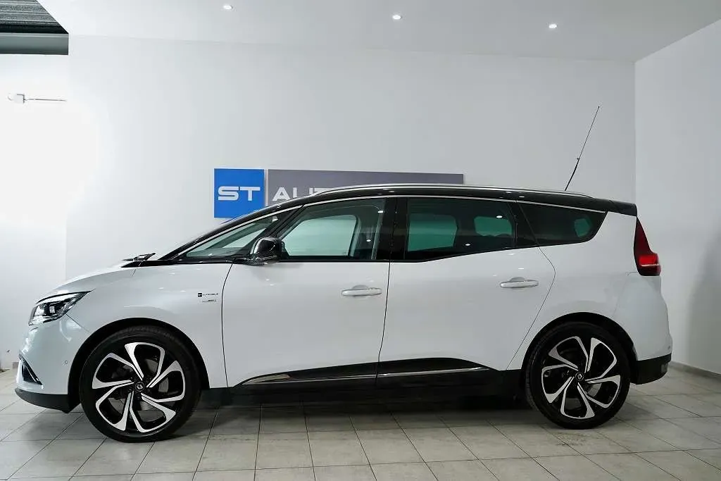 Renault Grand Scénic 2017 photo 3