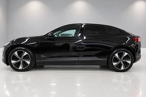 Polestar 4 2025 photo 3