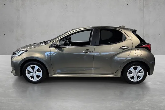 Toyota Yaris 2024 photo 2