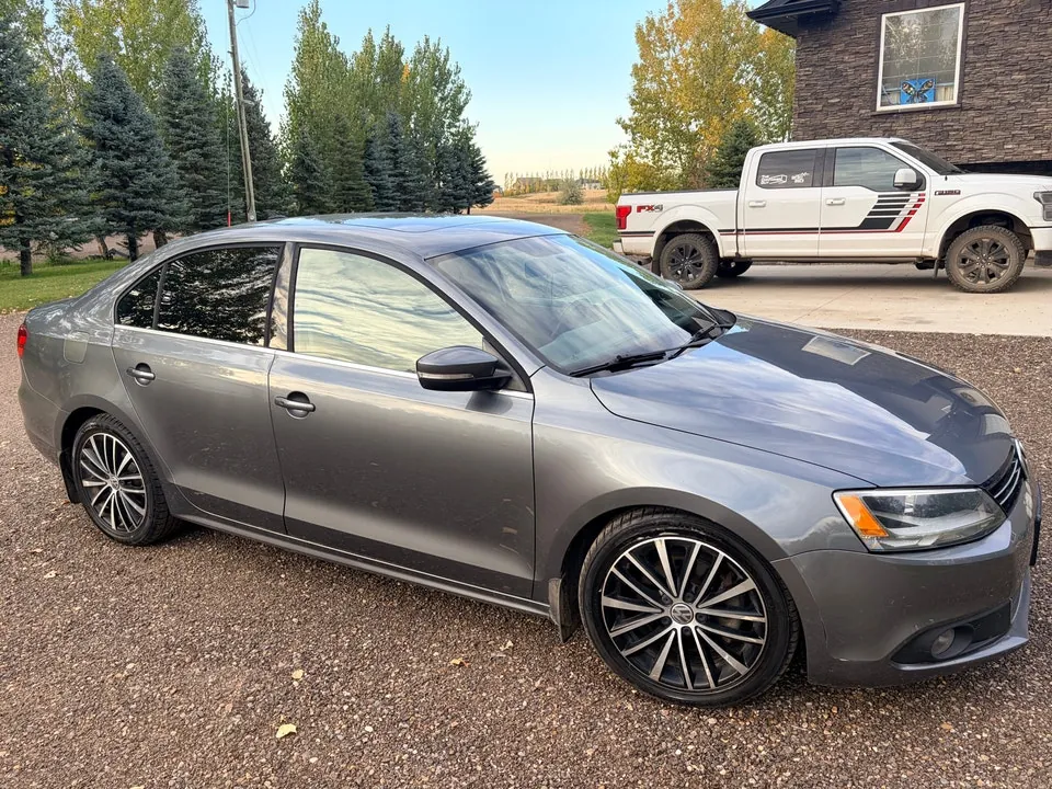 Volkswagen Jetta 2017 photo 2