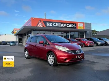 Nissan Note 2012 photo 2