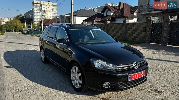 Volkswagen Golf