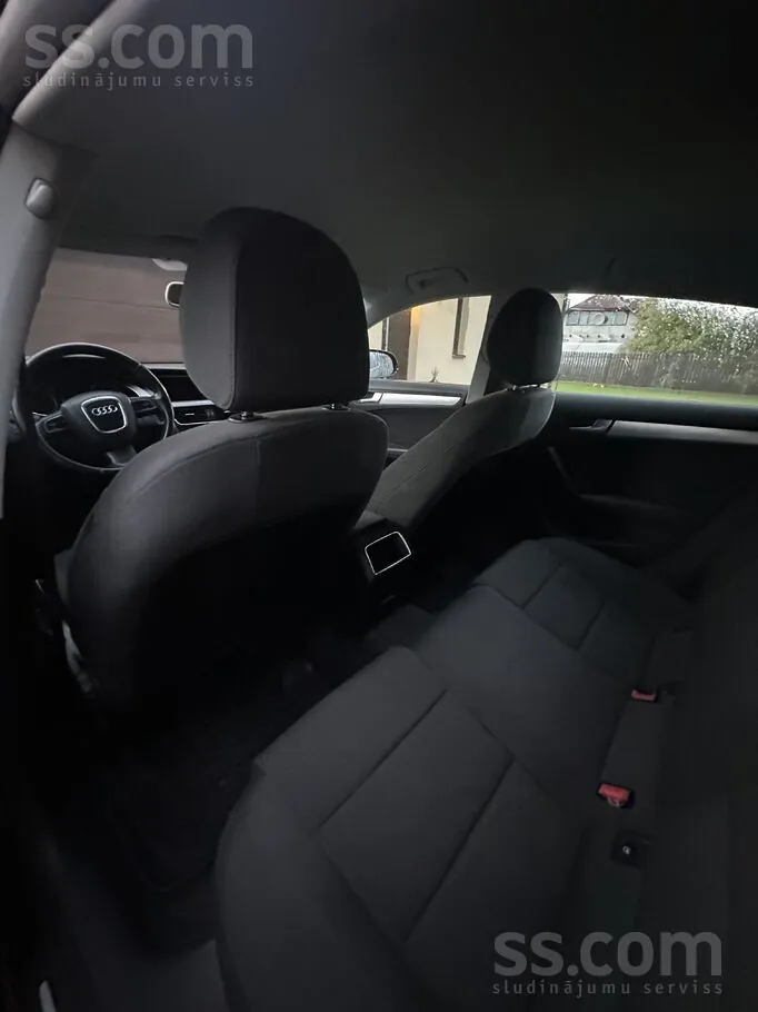 Audi A5 2010 photo 5