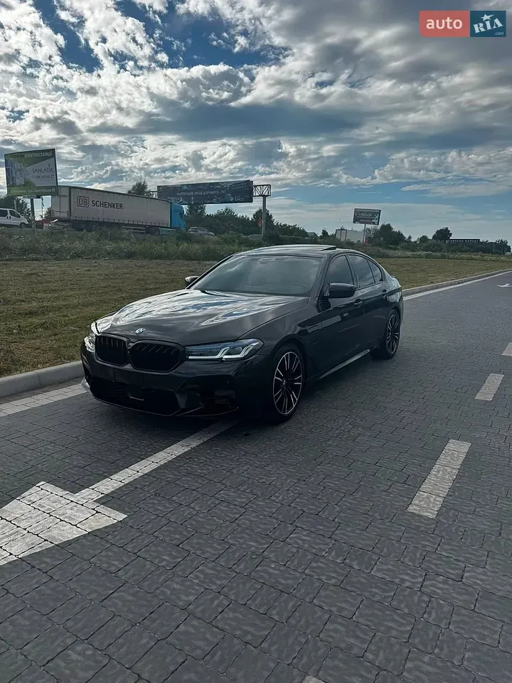 BMW 5 Series 2018 photo 4
