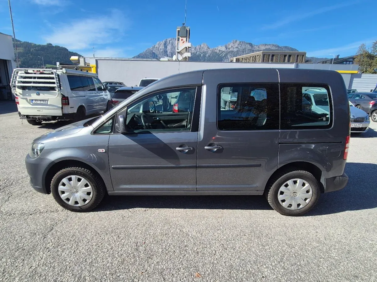 Volkswagen Caddy 2013 photo 2