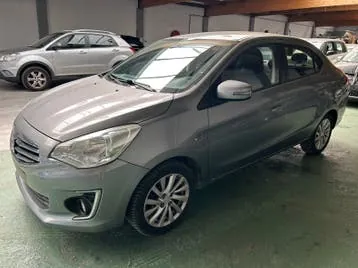 Mitsubishi Attrage 2015 photo 2