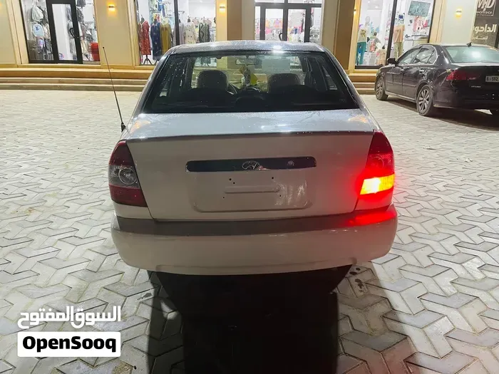 Hyundai Verna 2014 photo 3