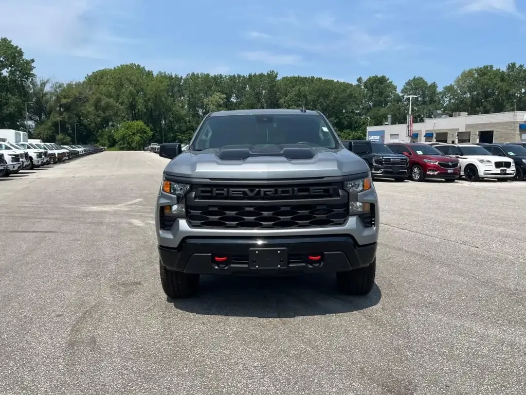 Chevrolet Silverado 1500 2026 photo 2