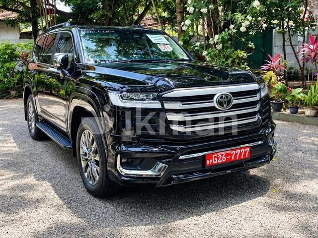 Toyota Land Cruiser photo 2