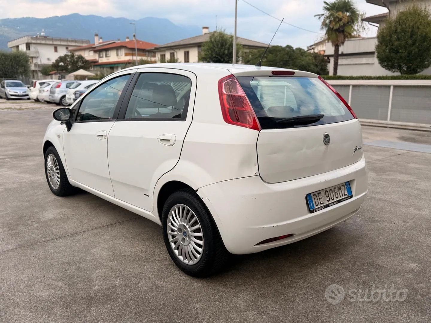 Fiat Grande Punto 2006 photo 5