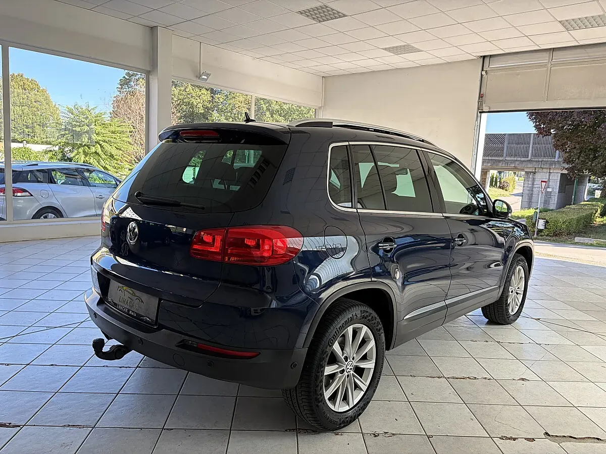 Volkswagen Tiguan 2012 photo 3