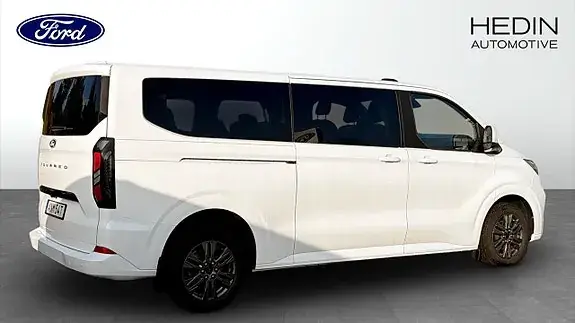 Ford Custom Tourneo 2025 photo 2