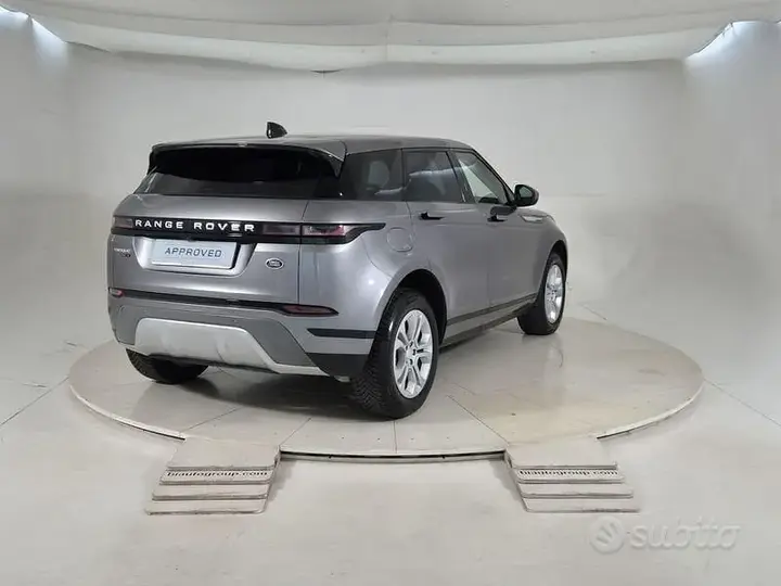 Land Rover Range Rover Evoque 2020 photo 2