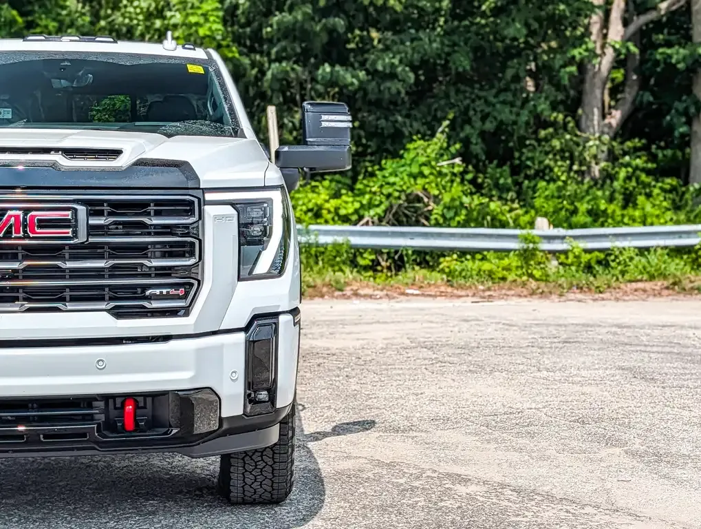 GMC Sierra 2500Hd 2026 photo 5