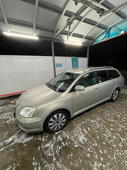 Toyota Avensis 2006 photo 5