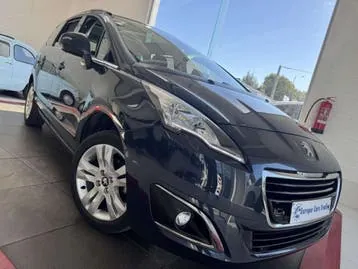 Peugeot 5008 2015 photo 2