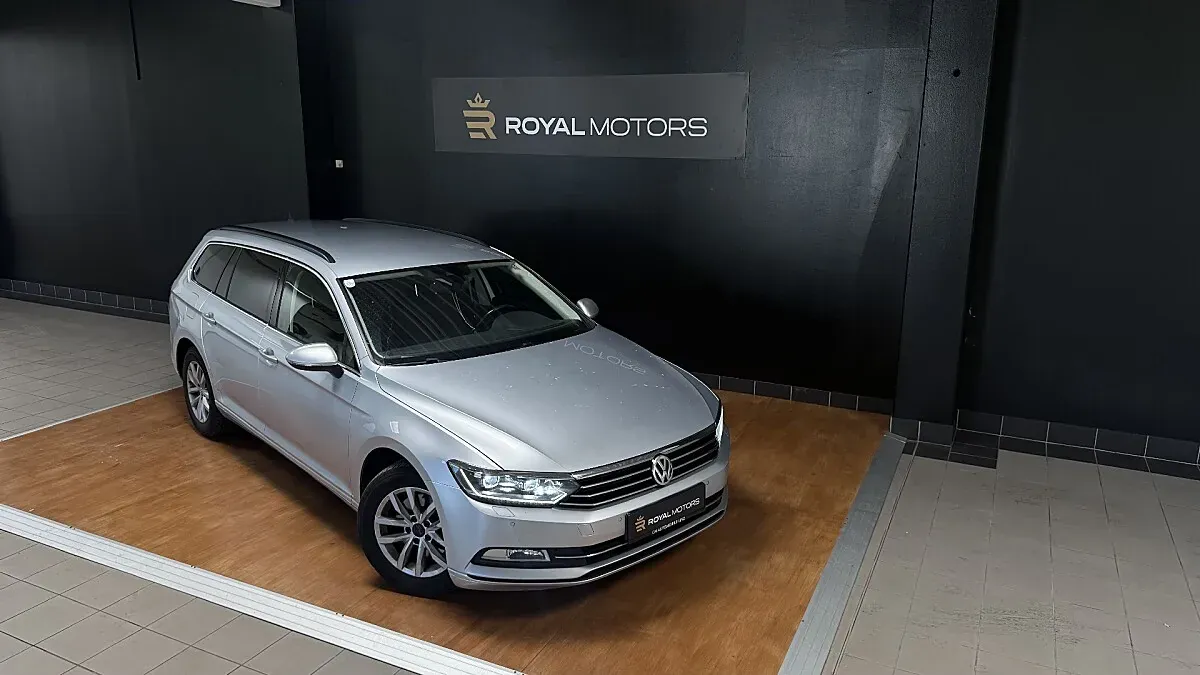 Volkswagen Passat 2017 photo 2