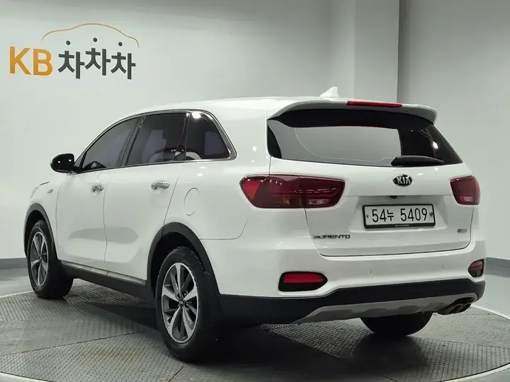 Kia Sorento 2018 photo 2