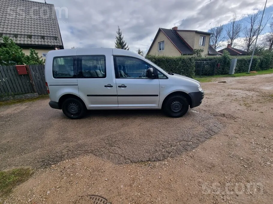 Volkswagen Caddy 2005 photo 2