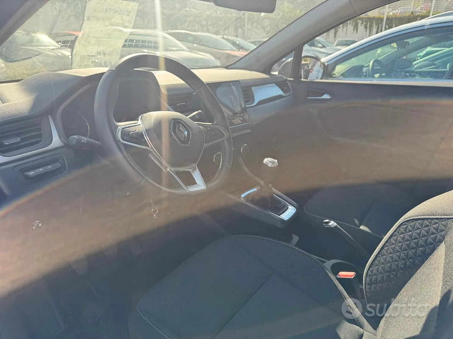Renault Captur 2024 photo 5