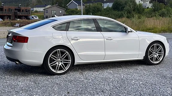 Audi A5 2014 photo 5