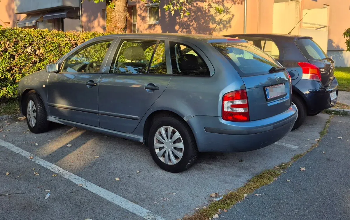 Skoda Fabia 2007 photo 2