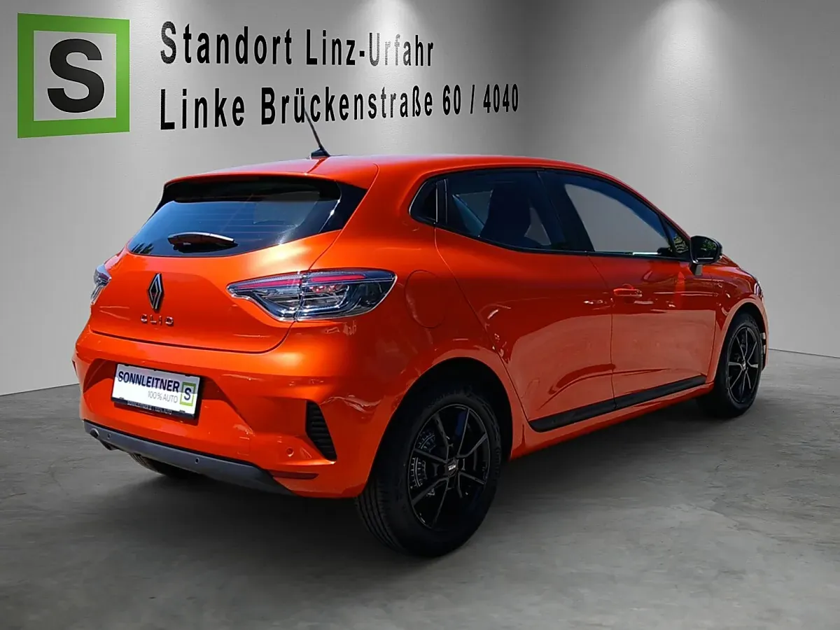 Renault Clio 2024 photo 3
