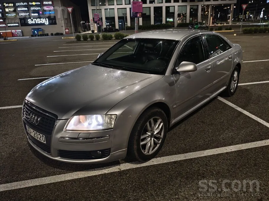 Audi A8