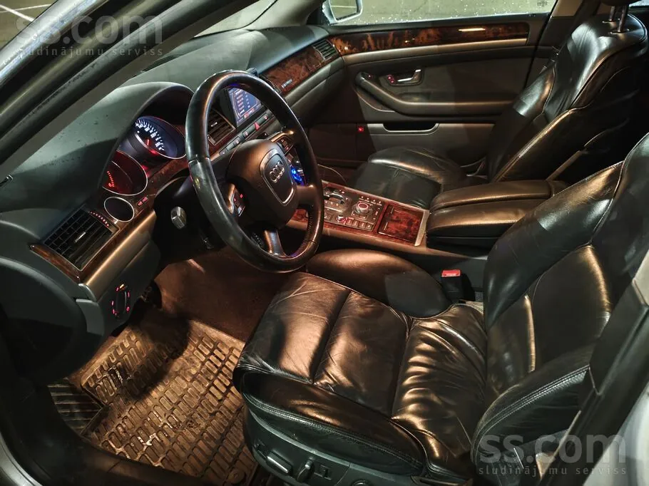Audi A8 2005 photo 5