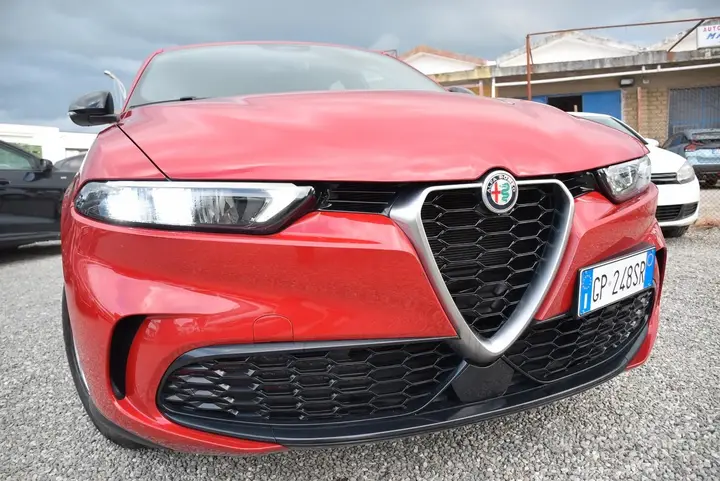 Alfa Romeo Tonale 2023 photo 2