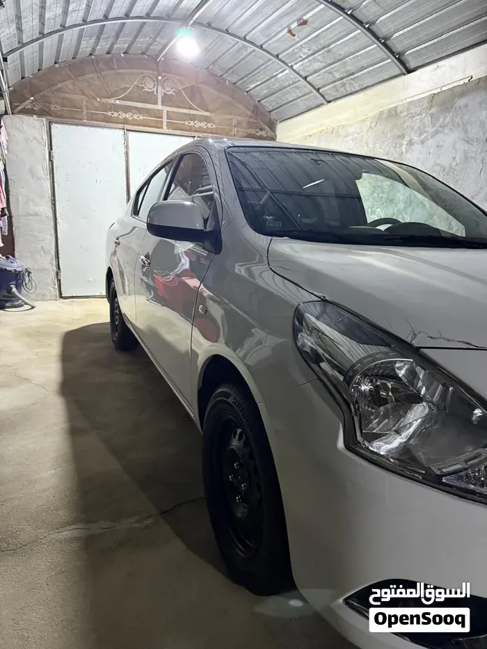 Nissan Sunny