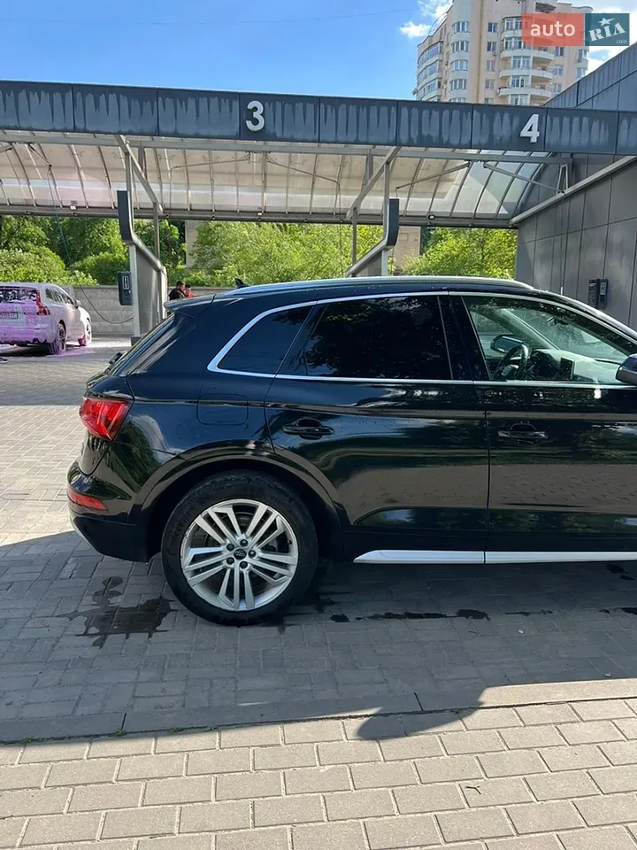 Audi Q5 2017 photo 5