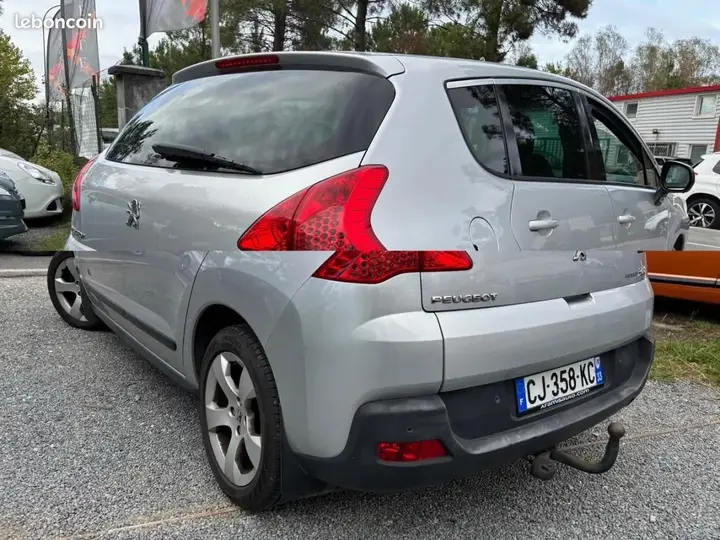 Peugeot 3008 2012 photo 3