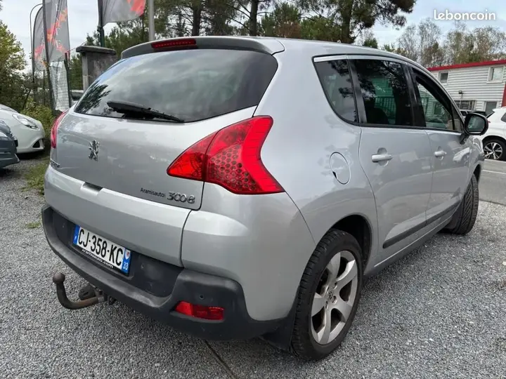 Peugeot 3008 2012 photo 4