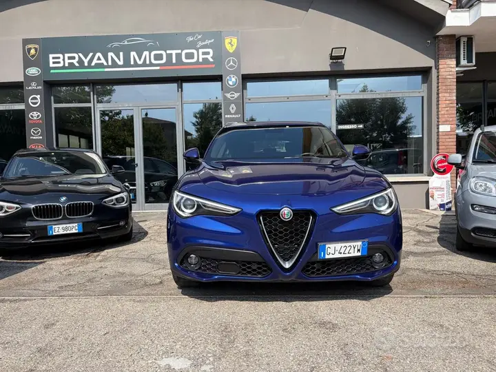 Alfa Romeo Stelvio 2022 photo 4